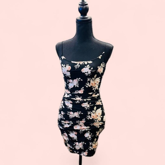 Black Floral Soft Jersey Bodycon Dress Small - Picture 2 of 8